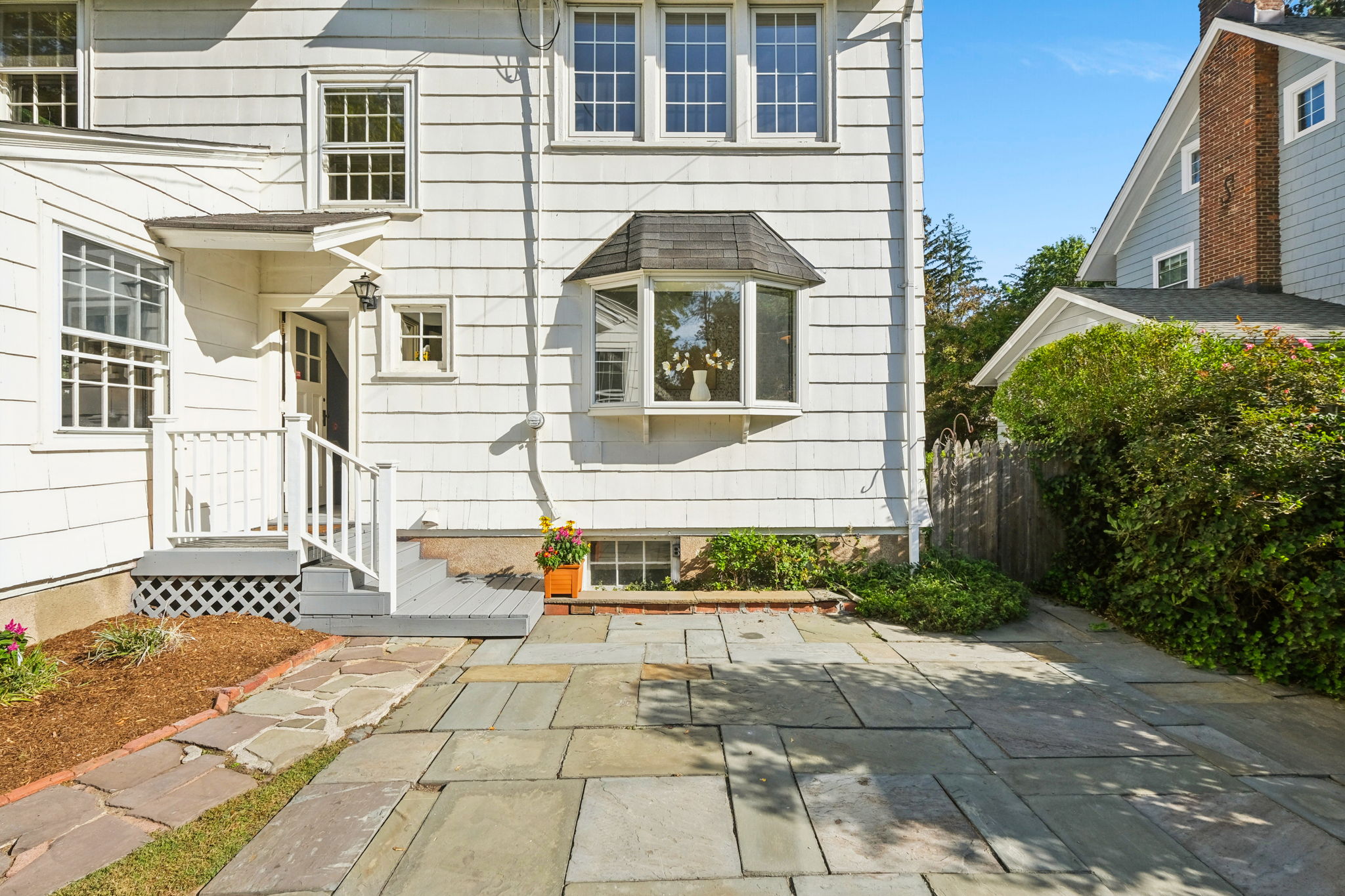 102 Bellevue Avenue 